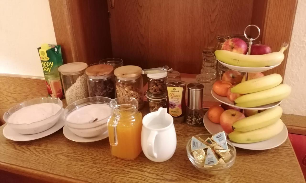 Gaestehaus Holaus マイヤーホーフェン エクステリア 写真